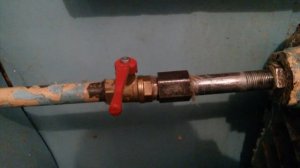 Установка  крана  со  сгоном