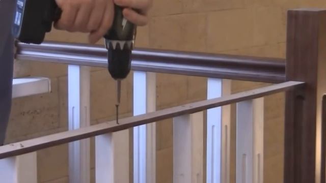 Обшив бетонной лестницы массивом Дуба в Москве и МО ! Фабрика Лестниц "Дубъ и Ко" смотреть онлайн