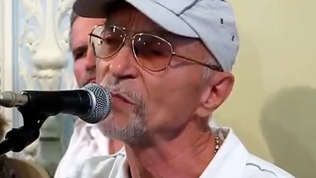 "СКОРО ОСЕНЬ, ЗА ОКНАМИ АВГУСТ..." (фрагменты концерта, часть 1) смотреть онлайн