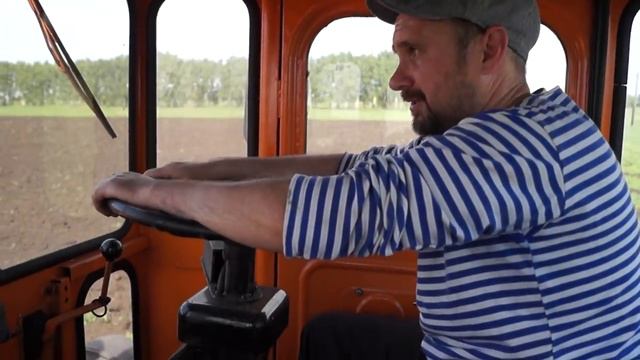 Кировец К-700 «Горбатый». Спасибо что живой!