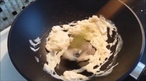 Китайская кухня.  Мясо с яйцом, древесными грибами и огурцом 木须肉 Mùxūròu