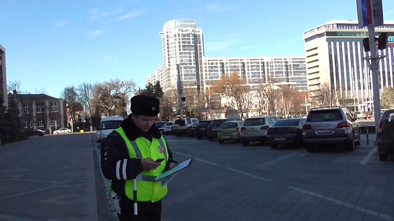 Переполох возле здания Думы