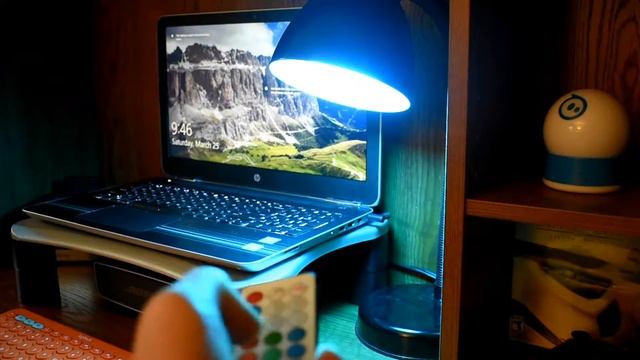 THE $12 RGB LIGHT BULB! (Incredible) смотреть онлайн