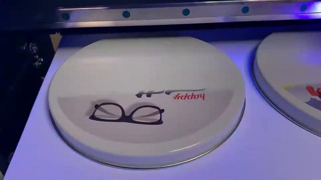 Metal Lid Prints - Xante X-16 Flatbed Printer смотреть онлайн
