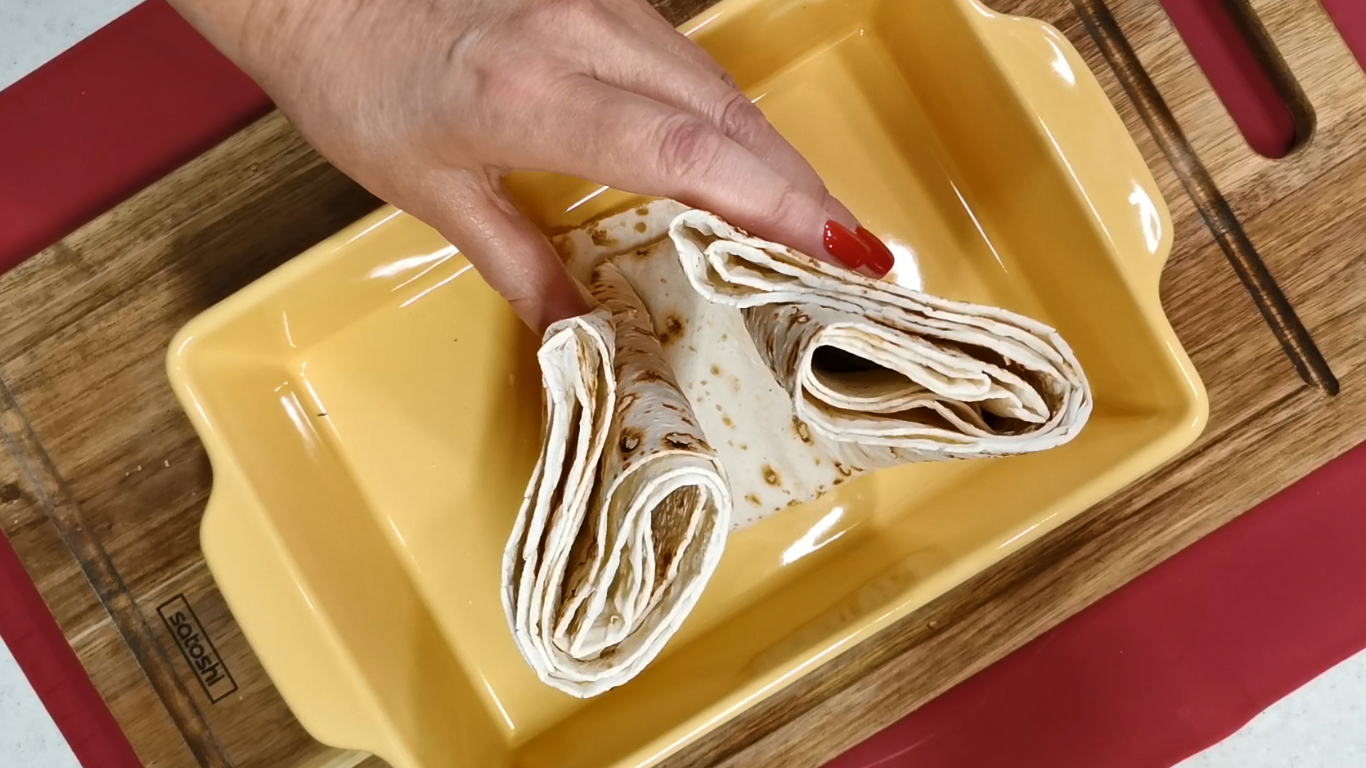 Если есть ЛАВАШ делаю так. Готовьте больше, а то не хватит. ДВА РЕЦЕПТА из лаваша на любой случай смотреть онлайн