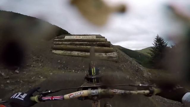 Can it get sketchier than this? | Red Bull Hardline POV preview with Bernard Kerr смотреть онлайн
