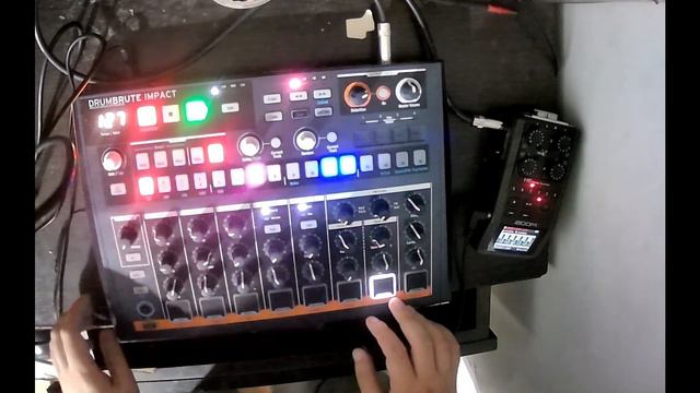 arturia drumbrute impact jam E01 смотреть онлайн