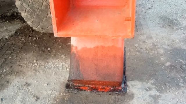 Бункеровоз портальный КМ-43001 (2009 г.)МАЗ-5551 Евро-3 капремонт в наличии смотреть онлайн