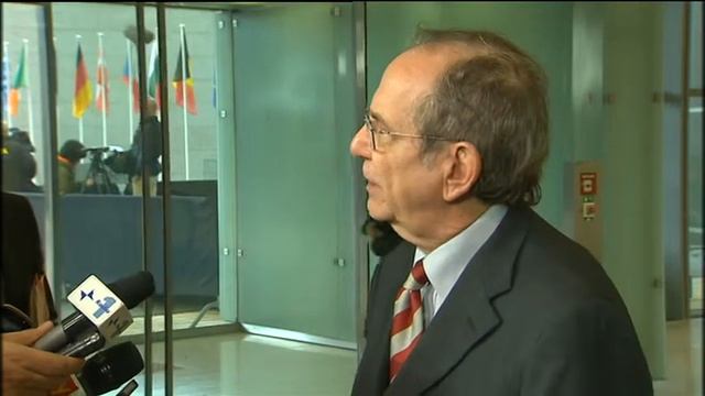 Arrival and doorstep by Pier Carlo Padoan смотреть онлайн