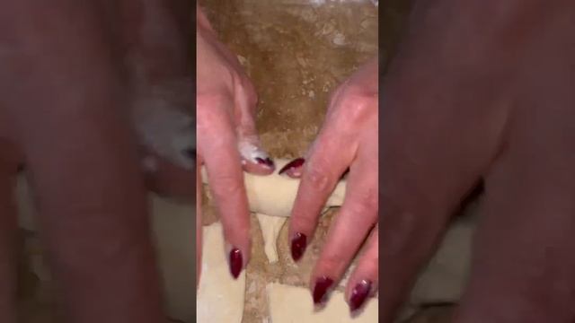 Рогалики из дрожжевого теста ?❤️? смотреть онлайн