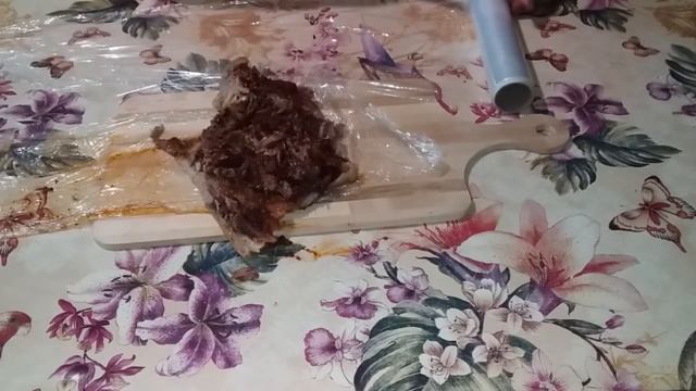 ДЕЛАЮ РУЛЕТ ИЗ ДОМАШНЕЙ СВИНОЙ РУЛЬКИ // ЖИЗНЬ В ДЕРЕВНЕ смотреть онлайн