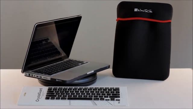 WaveToGo MacBook Pro Case Rubberized Black