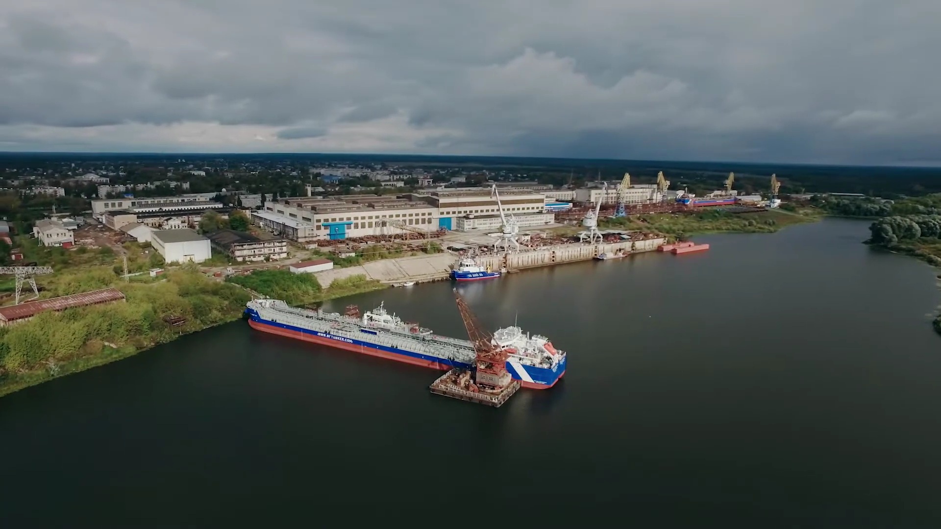 Окская судоверфь смотреть онлайн