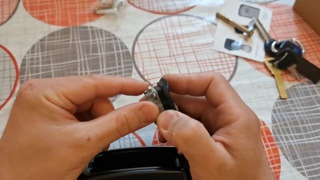 Часть 1. Мини сейф для ключей ORIA Password key box Обзор смотреть онлайн