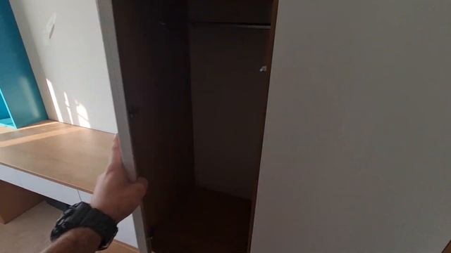 Обзор на кровать подиум в 9м2. С мебелью в комплекте. смотреть онлайн