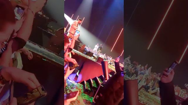 Kris Kross Amsterdam, Donnie & Tino Martin - vanavond (live @ Qmusic top 40 awards, Ahoy Rotterdam) смотреть онлайн