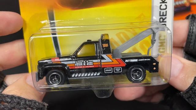 New Matchbox Cars GMC Chevy Porsche Koenigsegg AMC McLaren, 5 Pack & Sky Busters смотреть онлайн