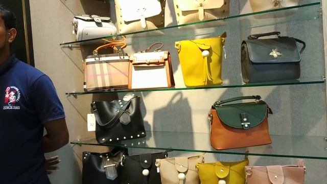 লেডিস বৈশাখী দারুণ দারুণ পুটলি ব্যাগ কালেকশন KZ Ladies party bag price(Family and Friends) смотреть онлайн