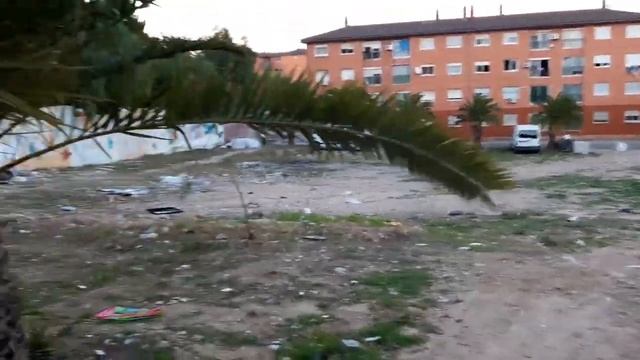 # 134 Худший Район Валенсии. Ла Кома. La Coma. Valencia. Paterna смотреть онлайн