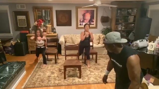 Buns & Thighs Strengthening Workout! смотреть онлайн