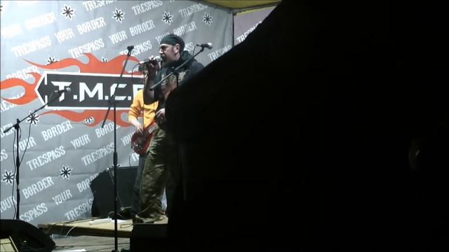 Ден Назгул и Междусобой смотреть онлайн