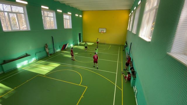 1/2 финала. Т.Е.Р.А.Н - Три Толстяка. Первый тайм. смотреть онлайн