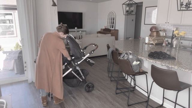 Mockingbird Stroller Review || Single to Double Stroller смотреть онлайн