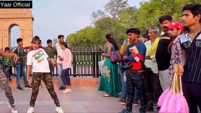 Teri Mitti Me Mil Java Dance In Public | Independence Day Special | Razmiya смотреть онлайн