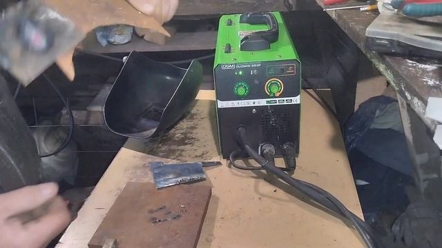 ---DGM---Обзор сварочного аппарата, и пробный потуги с алюминием. смотреть онлайн