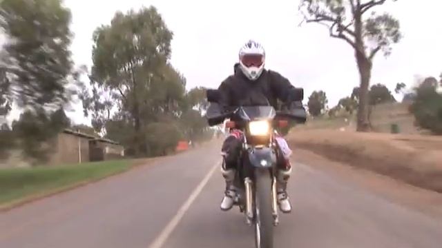 MXTV Bike Review - 2011 Suzuki DR650SE смотреть онлайн