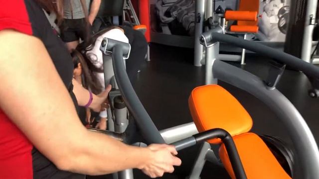 Проработка верхней части грудных мышц смотреть онлайн