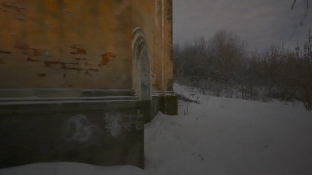 Торжок зимой при луне. Борисоглебский монастырь, пл. 9 Января [4K HDR] смотреть онлайн