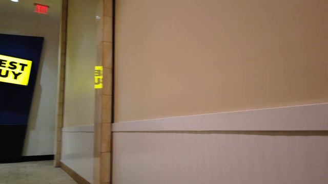 Magnolia Mall - Raw & Real Retail смотреть онлайн