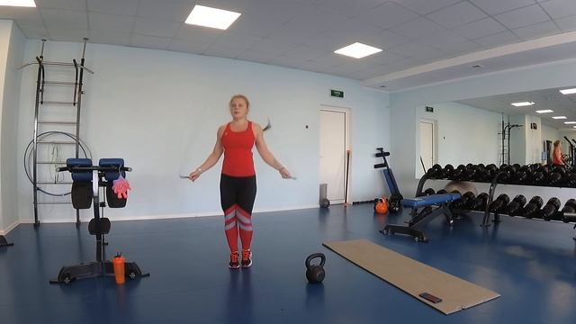 Интенсивная тренировка на рельеф с гирей и скакалкой - "5000+ бёрпи к Новому году" смотреть онлайн