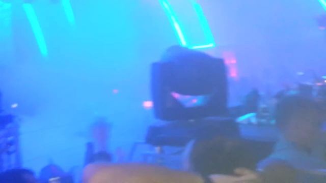 2016.10.31. Budapest, Népliget, E-klub (Az éjjel soha nem érhet véget) смотреть онлайн
