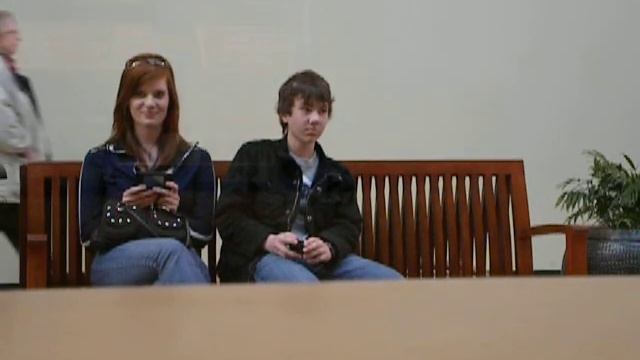 Invading Personal Space смотреть онлайн