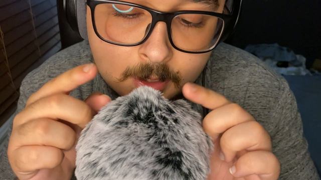 ASMR| Fluffy Mic Cover Cupped Whispered Ramble (TEST) смотреть онлайн