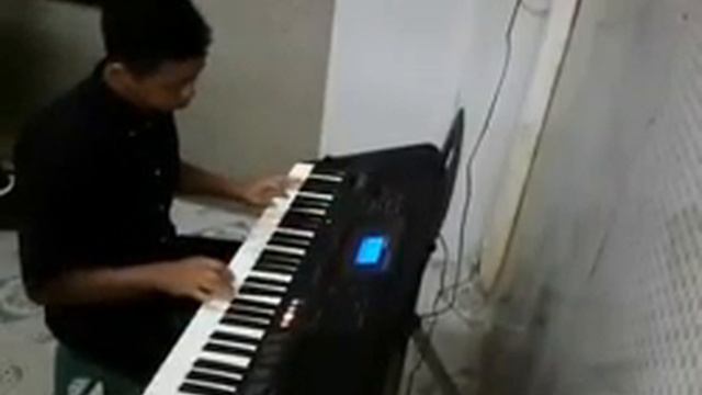 Yamaha psr e453 смотреть онлайн