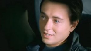 Саша белый с гранатой ф1