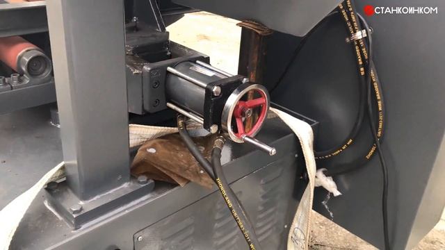 Ленточный станок по металлу IRON-CUT CH 350 смотреть онлайн