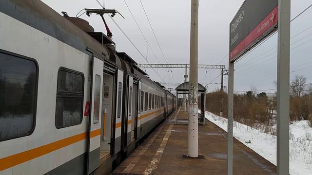 Электропоезд ЭП2Д-0027 ЦППК платформа Орудьево 27.02.2021 смотреть онлайн