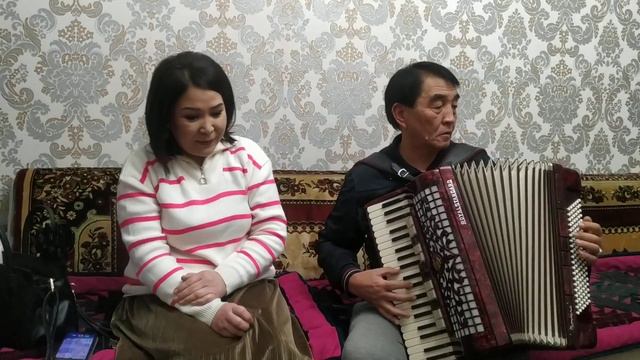 Ошондогу жанган от (А.Бедияров)– Гулумкан Кушбакова, кошт: Кубанычбек Р.Э. смотреть онлайн