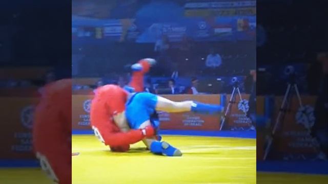 Удушения в Боевом САМБО! С Европы по самбо! Из сети. смотреть онлайн