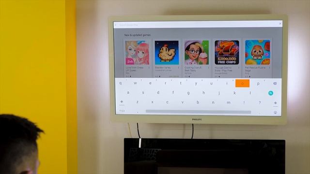 Как настроить бесплатное ОТТ на Андроид приставке смотреть онлайн