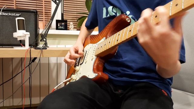 Fender Deluxe Stratocaster HSS смотреть онлайн