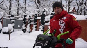 Аккумуляторный снегоуборщик Greenworks GD82ST56 обзор и тест