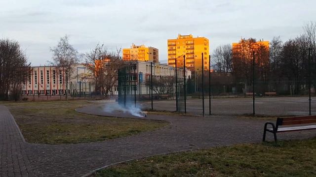 Gigant Maroon 200g 💣