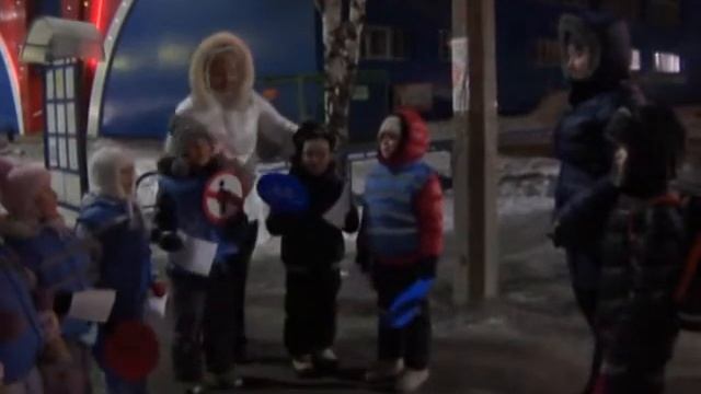 Воспитанники детских садов - «Елочка» и «Дельфинчик» организовали акцию для водителей и пешеходов