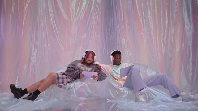 Introducing the Aurora Collection смотреть онлайн