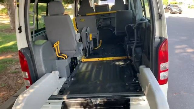 Hiace welcab 3.0 4WD Turbo Diesel WHeelchair Access Van www.SunRIseCars.com.au смотреть онлайн